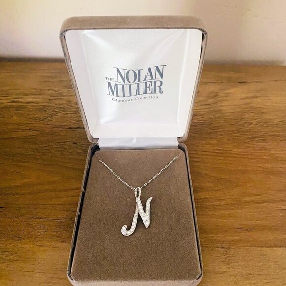 Nolan Miller Glamour Collection Pave Initial "N" Pendant Necklace Monogram NEW - Picture 3 of 3